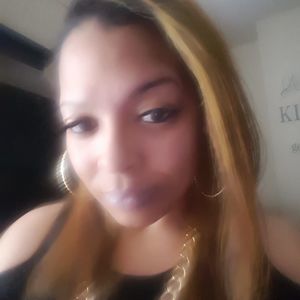 Meet your Posher, Janel